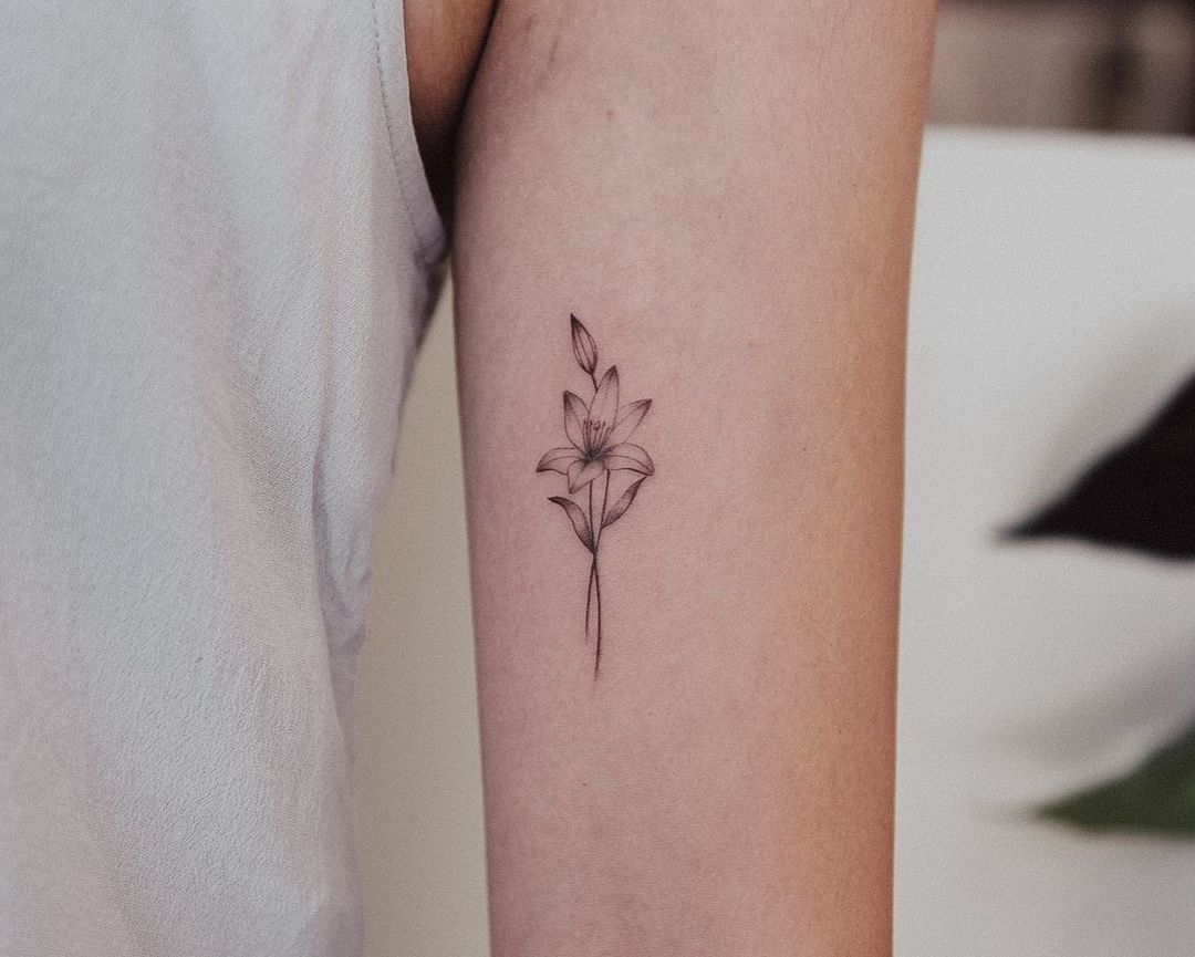 Lily Tattoo Small Print