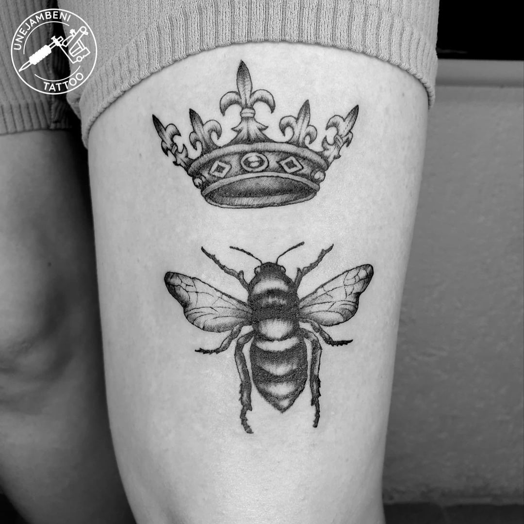 Tatuaje de la abeja reina