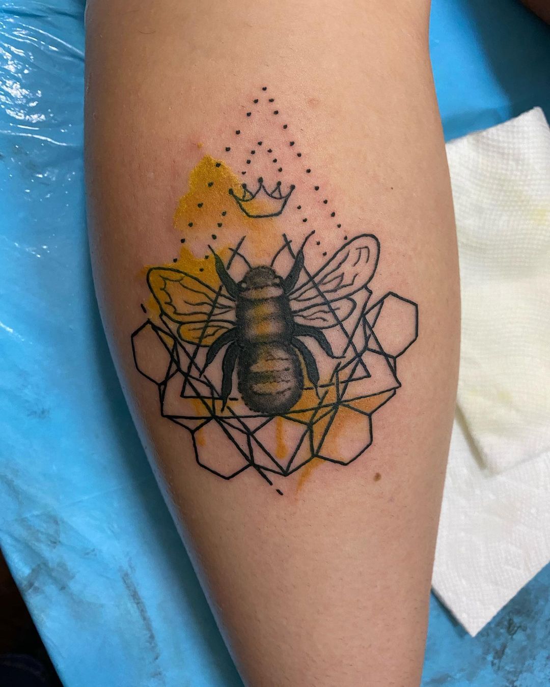 beehive pattern tattoo