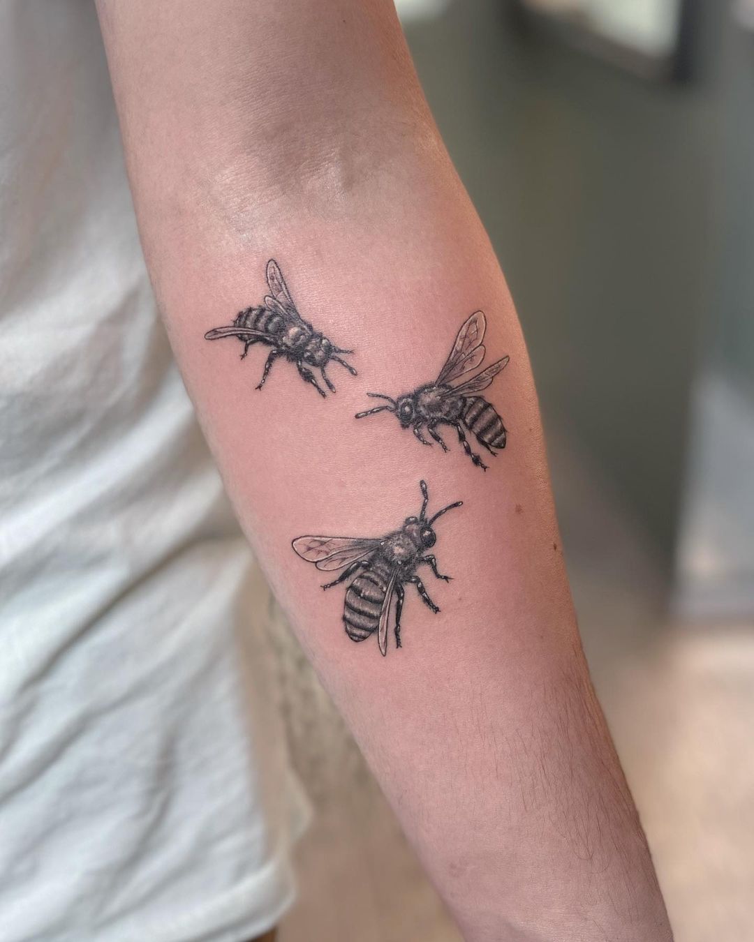 Mehrere Bienen Tattoo
