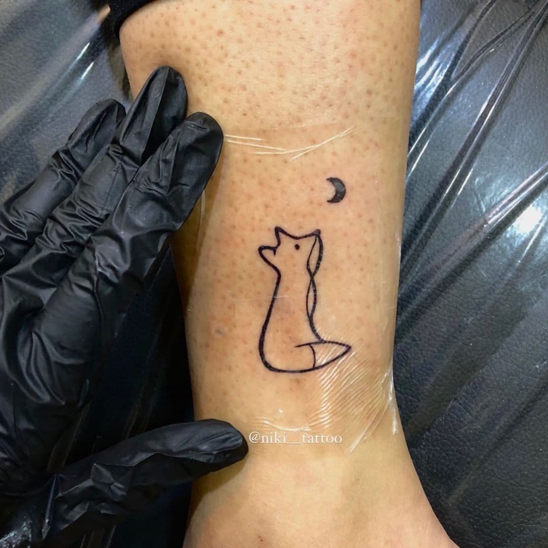 Minimal Fox Tattoo 2