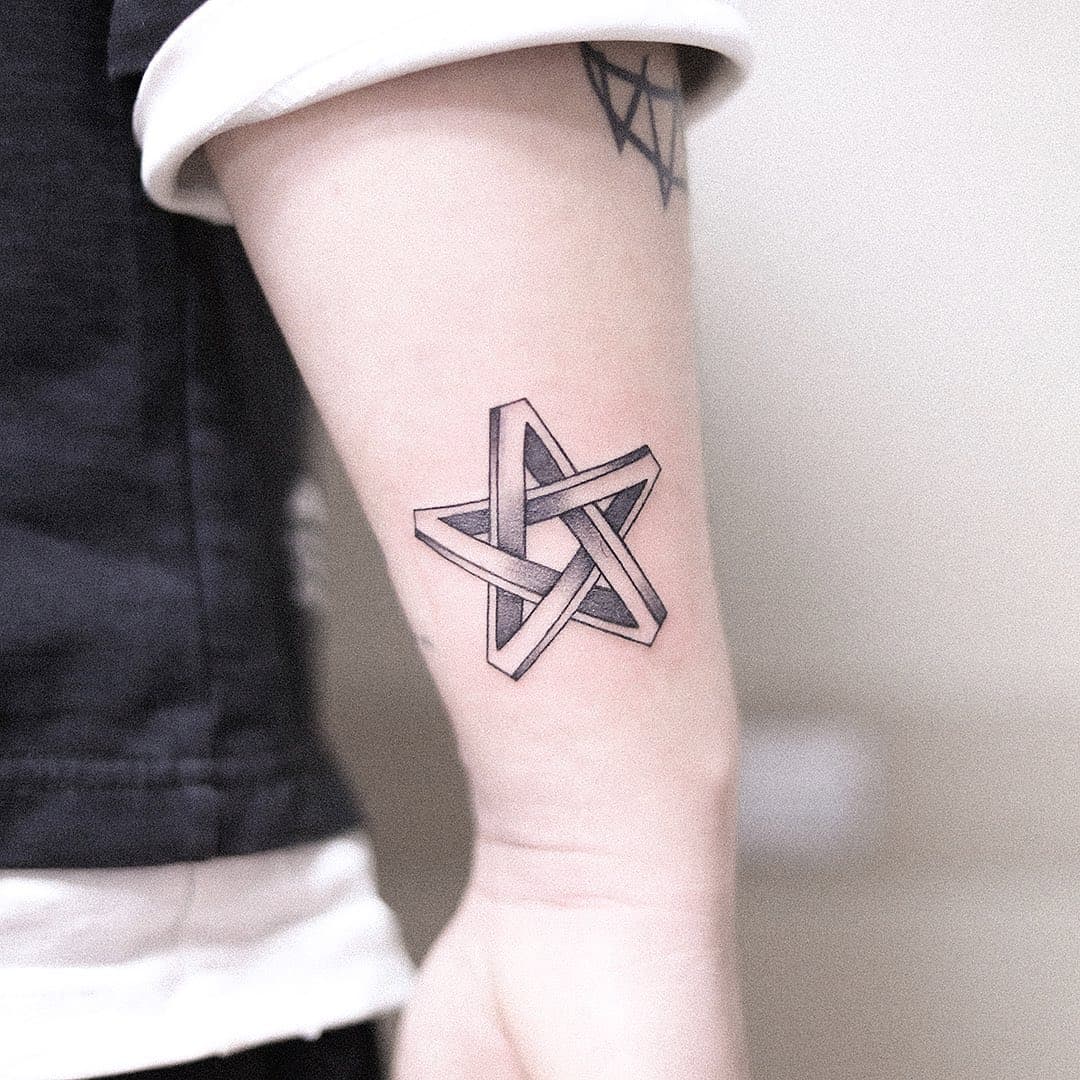 Star Tattoos hero tattoo 19