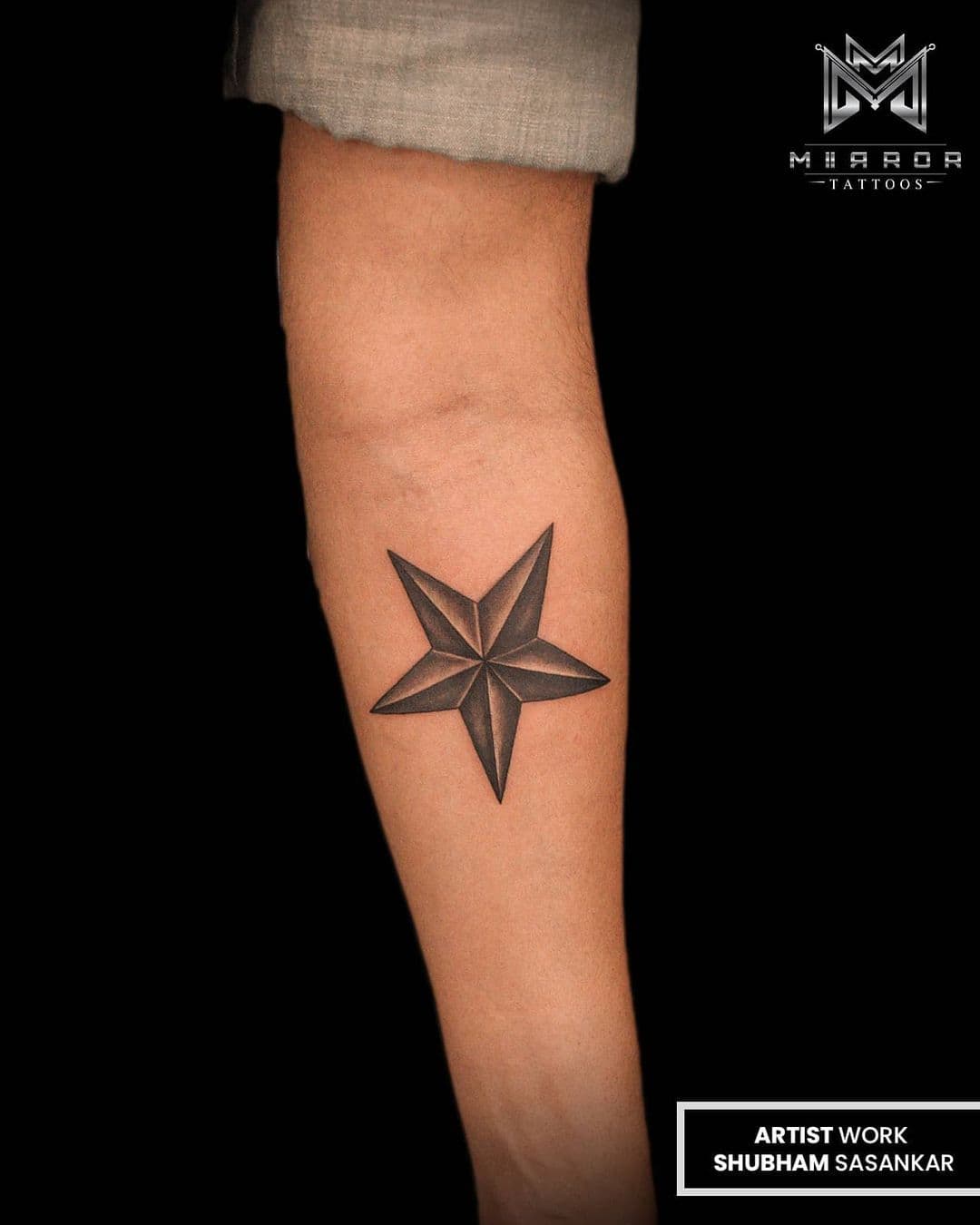 Stern-Tattoos Helden-Tattoo 45