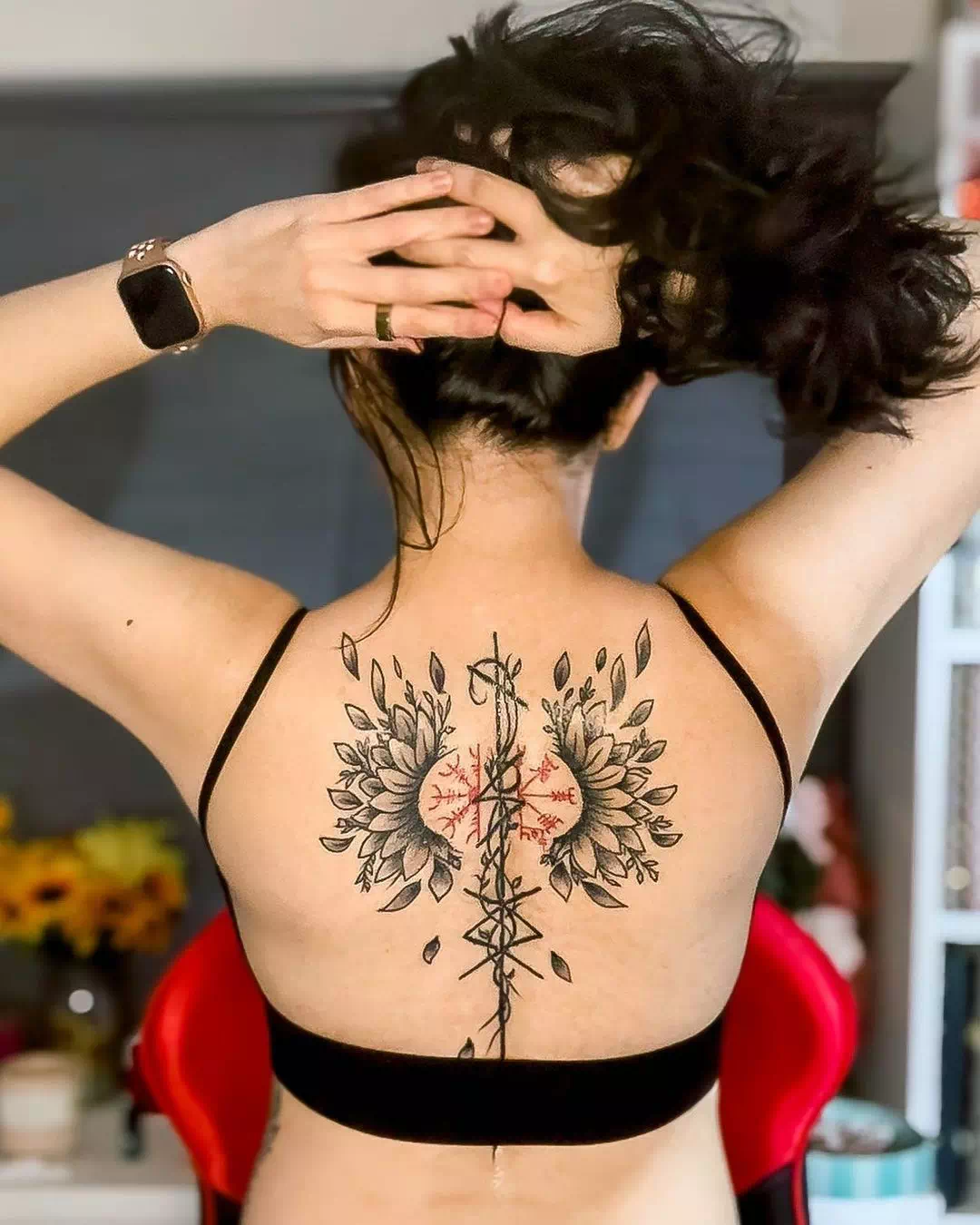 Sonnenblume Tattoo 8