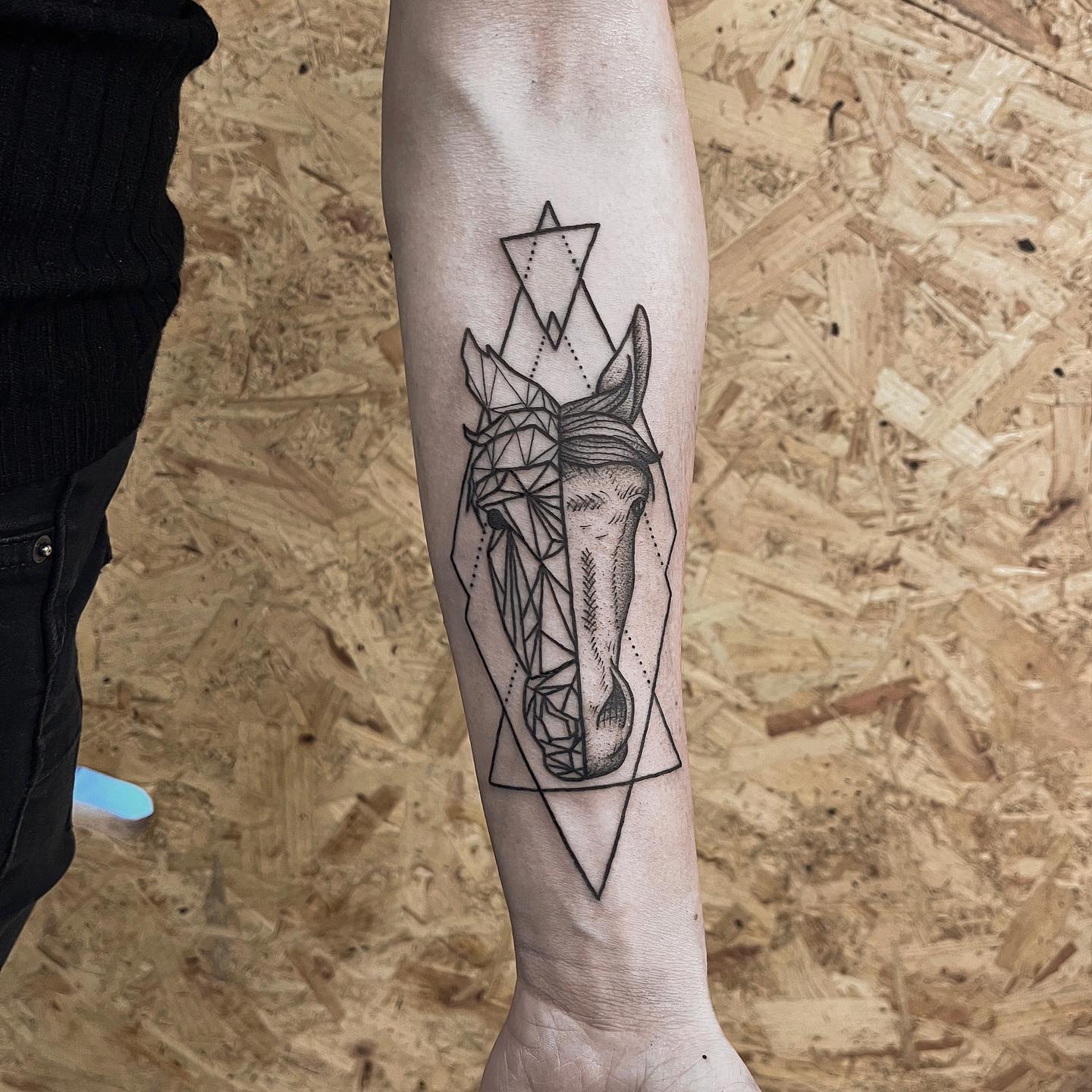 Mädchen Pferd Tattoo Schwarze Tinte
