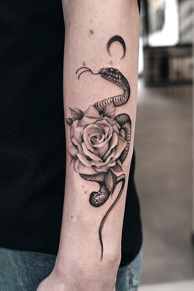 Lady With A Snake Tattoo