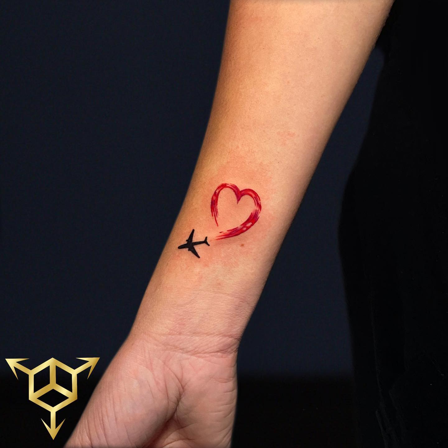 Things You Need To Know Before Getting An Airplane Tattoo