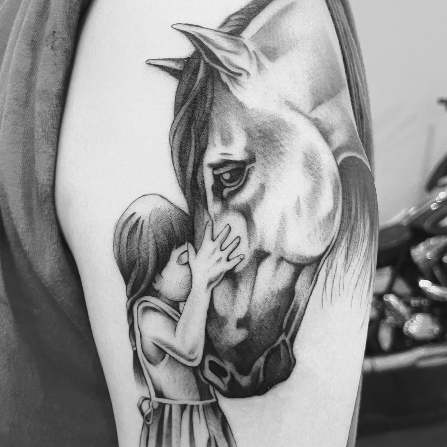Tatuaje de caballo para mujer 5
