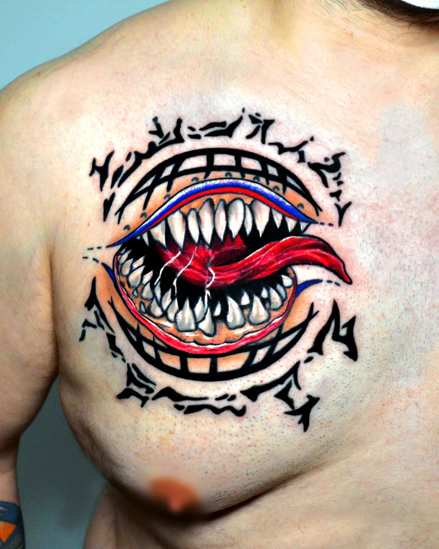 Bunte Venom Tattoos 3