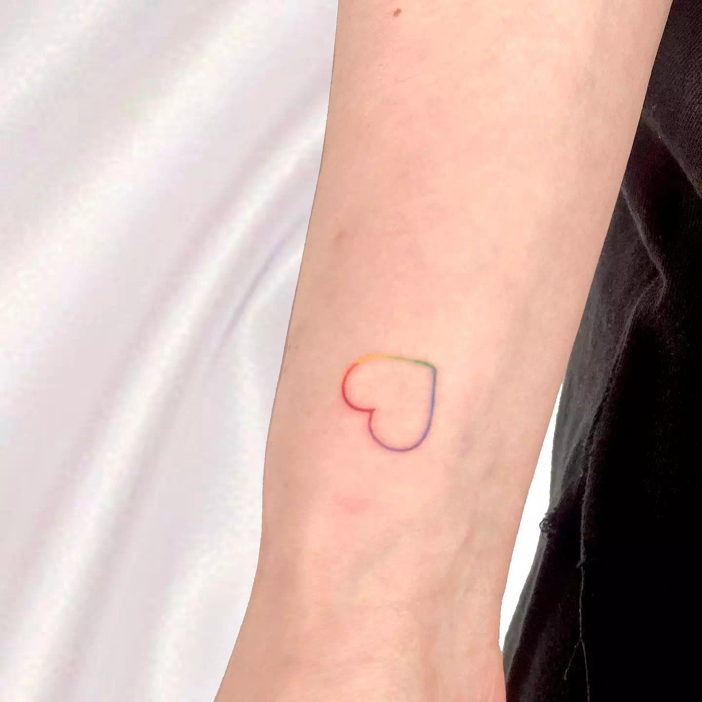 Tiny Heart Tattoos On Wrist
