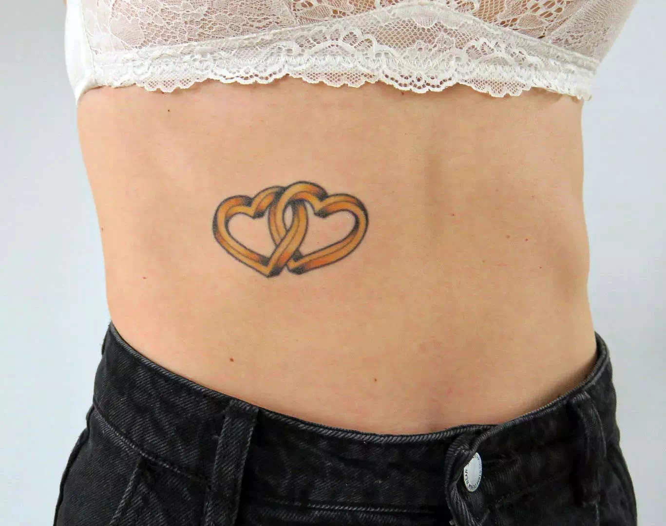 Paar Herz Tattoo auf Taille
