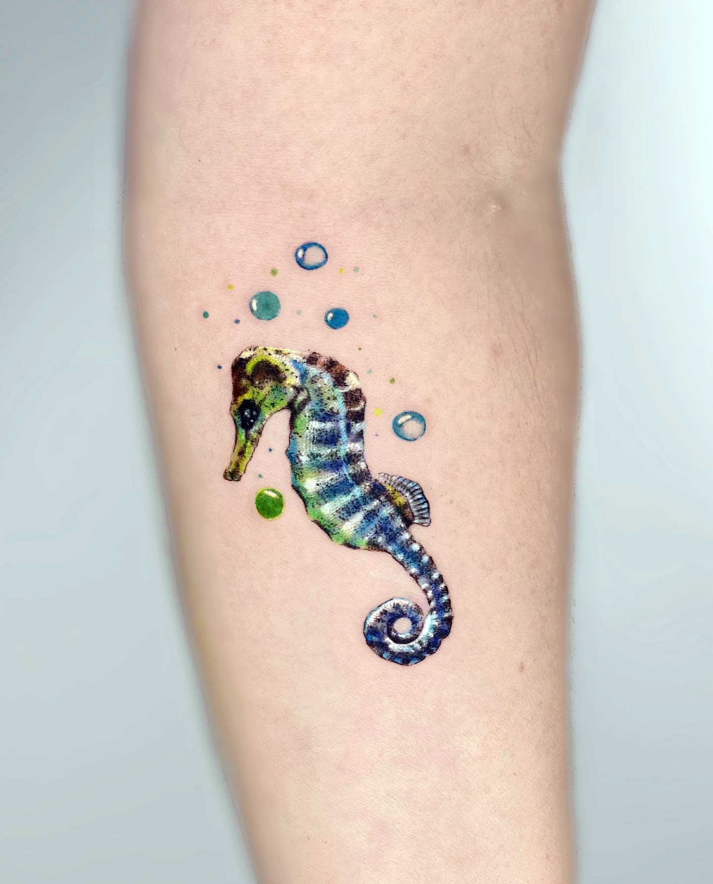 Bright Noticeable Seahorse Tattoo