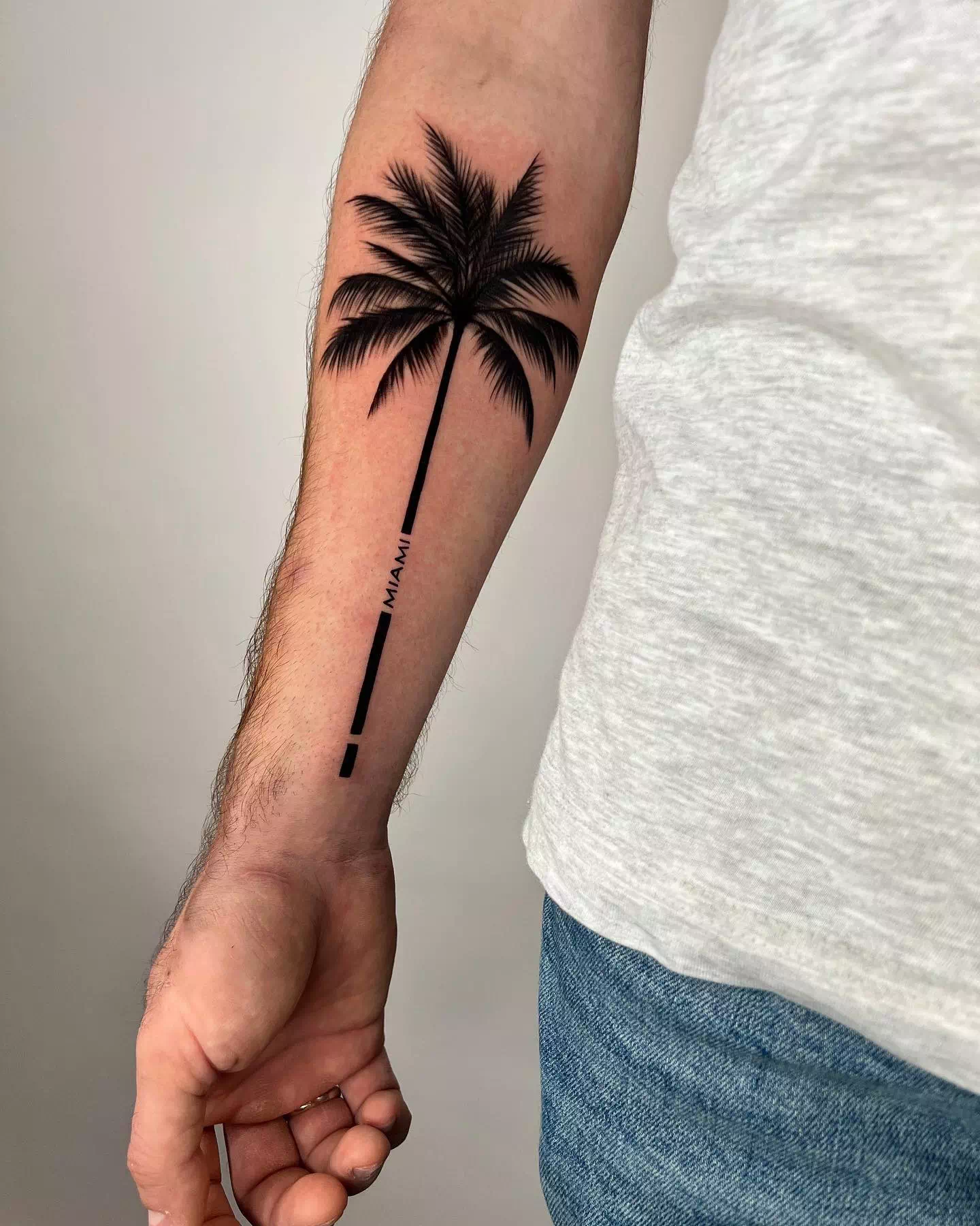 99+ Best Palm Tree Tattoo Ideas That Will Make You Feel Alive (Meaning