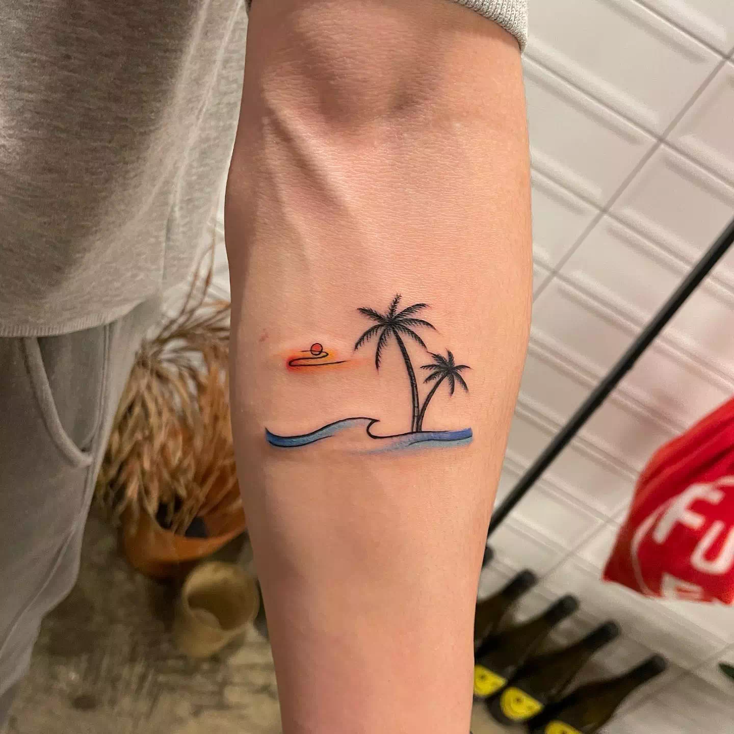 Tatuaje de una palmera en el antebrazo 4