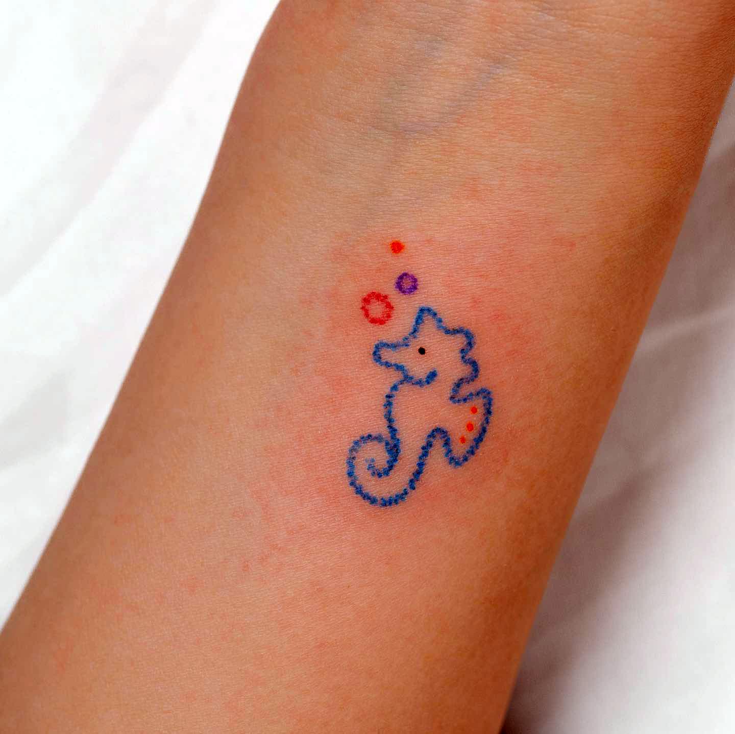 Seahorse Color Tattoo Blue Design