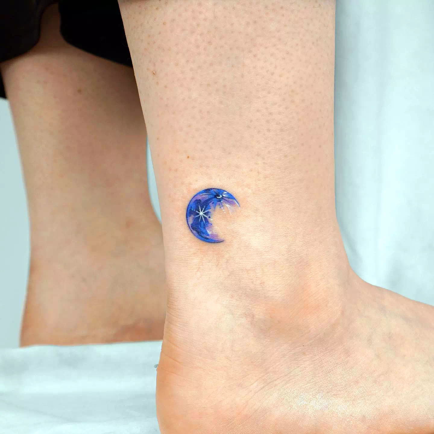 Blue Moon Tattoo 10