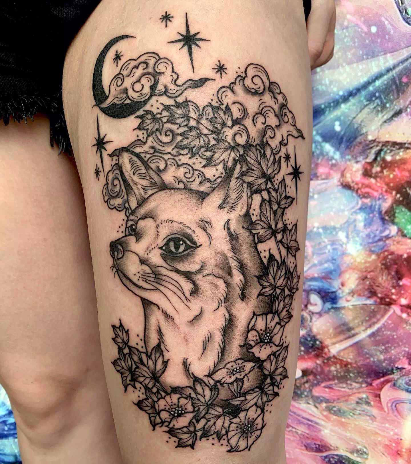 Tatuaje de zorro en el muslo 1
