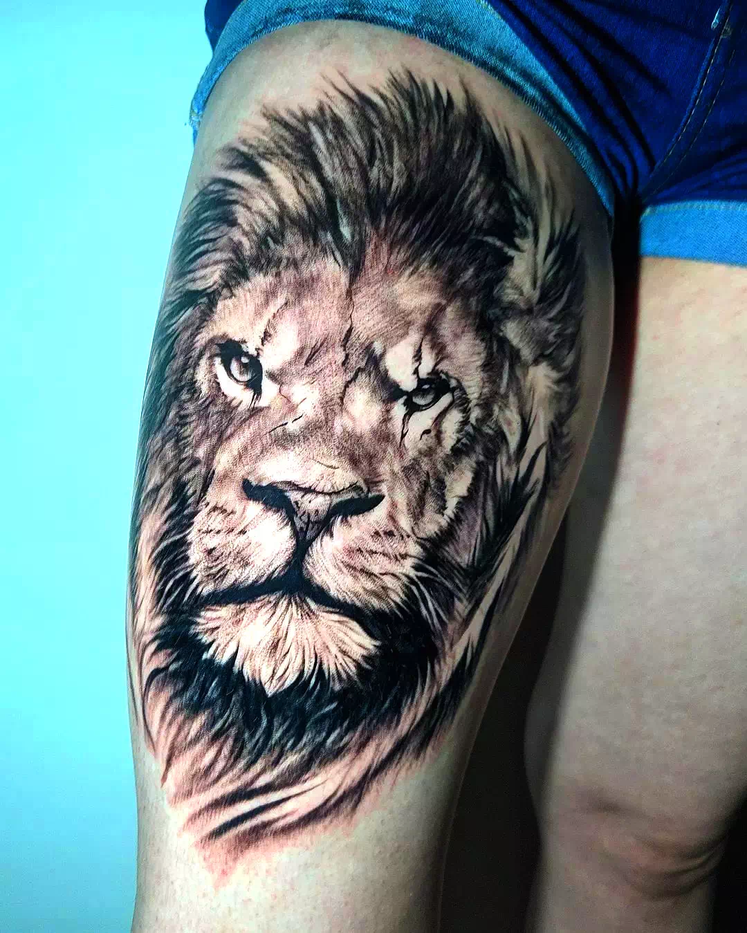 Lion Tattoo on Thigh 2