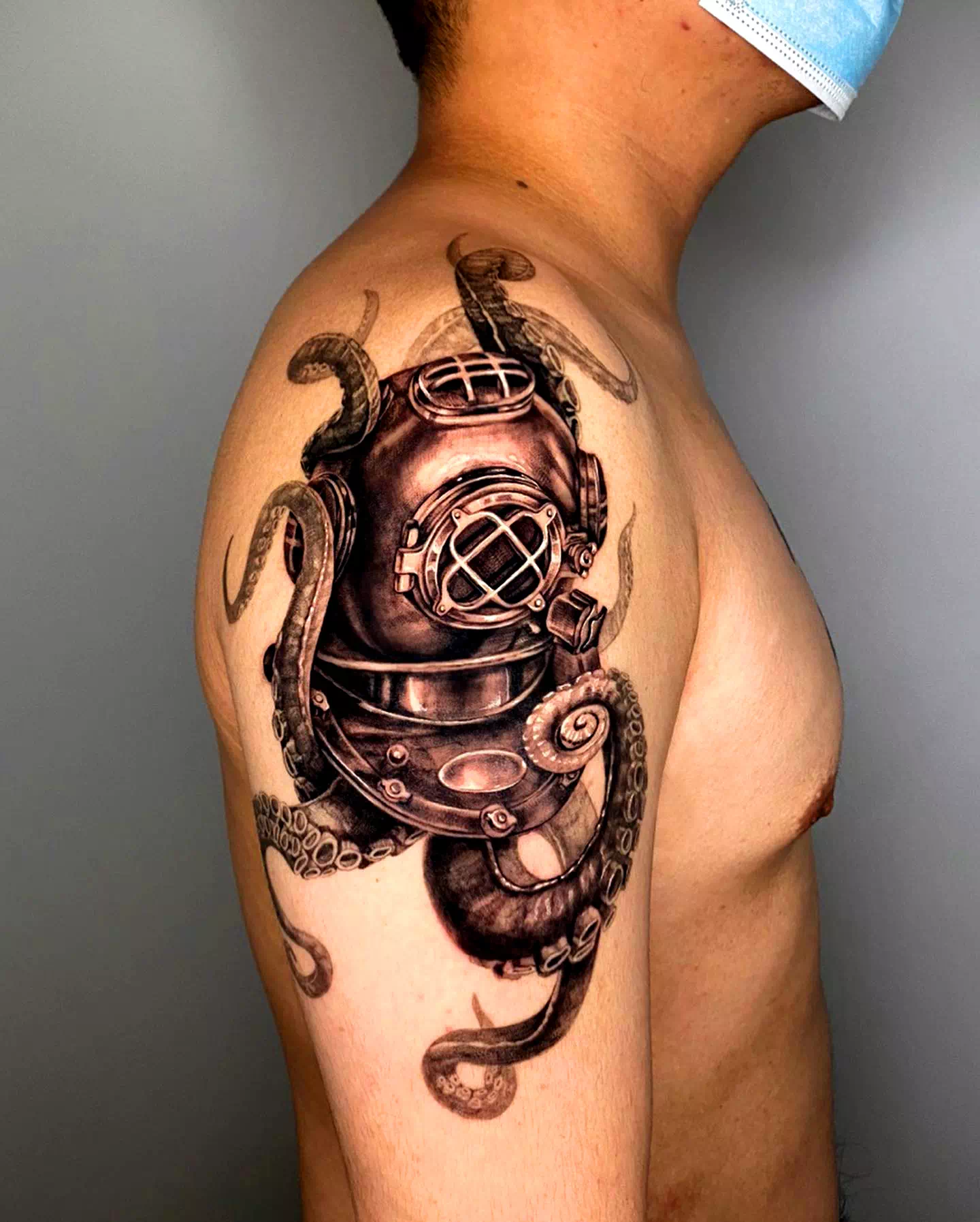 Oktopus und Schiff Tattoo 3