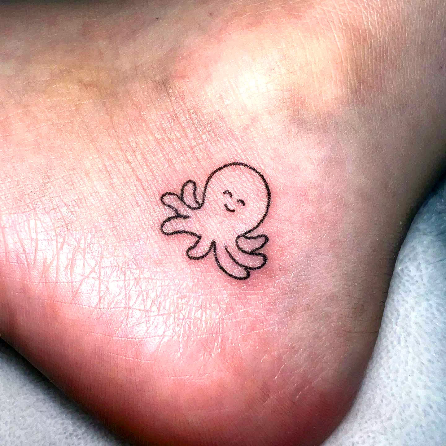 Kleiner Oktopus Tattoo 2