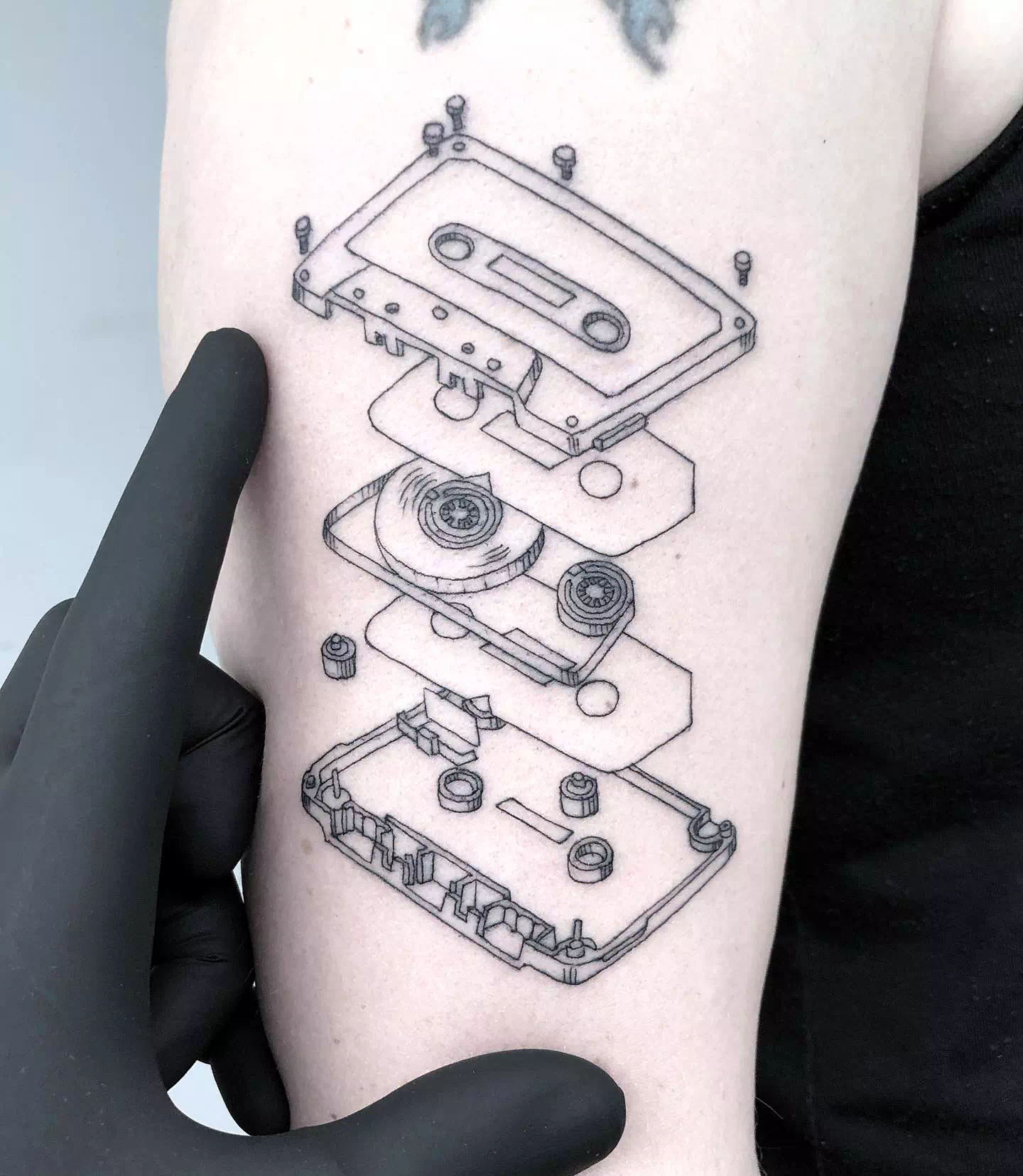 Diseño de tatuaje de cinta de casete 2