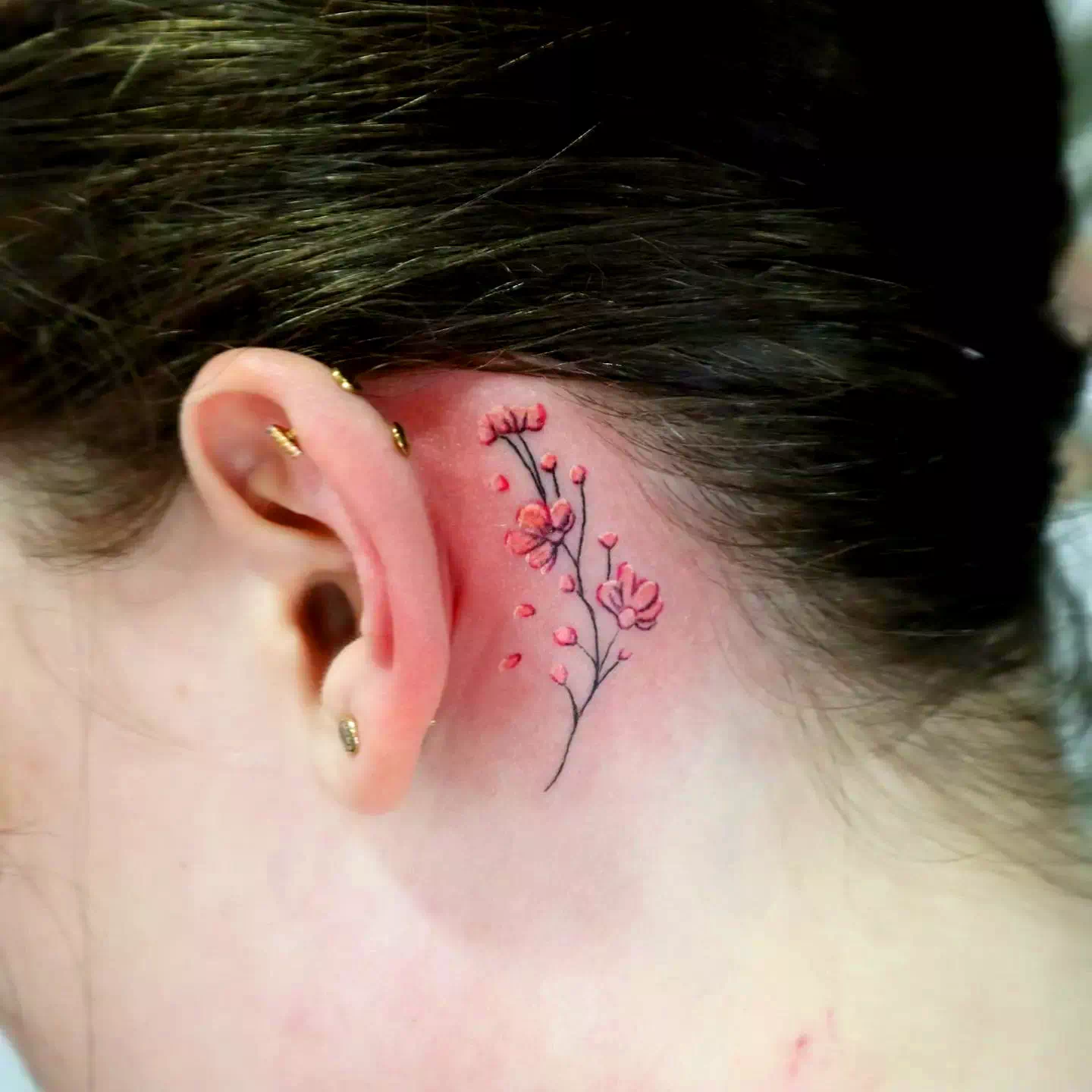 Feminine neck tattoo 2