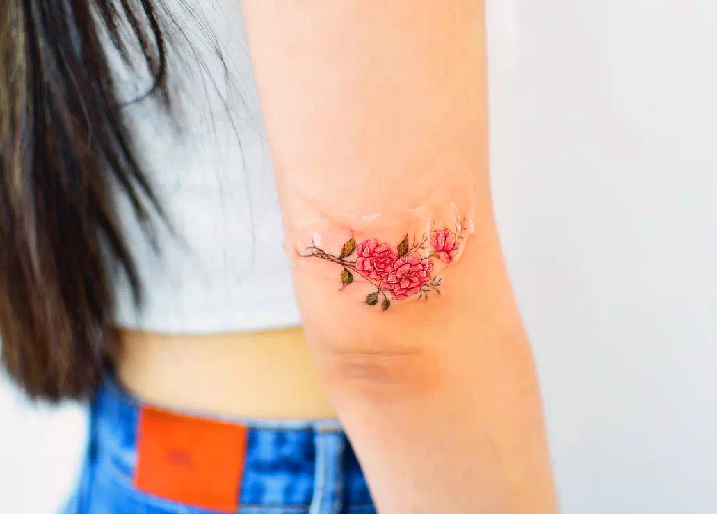 Antebrazo Flor de Jazmín Tatuaje Rosa