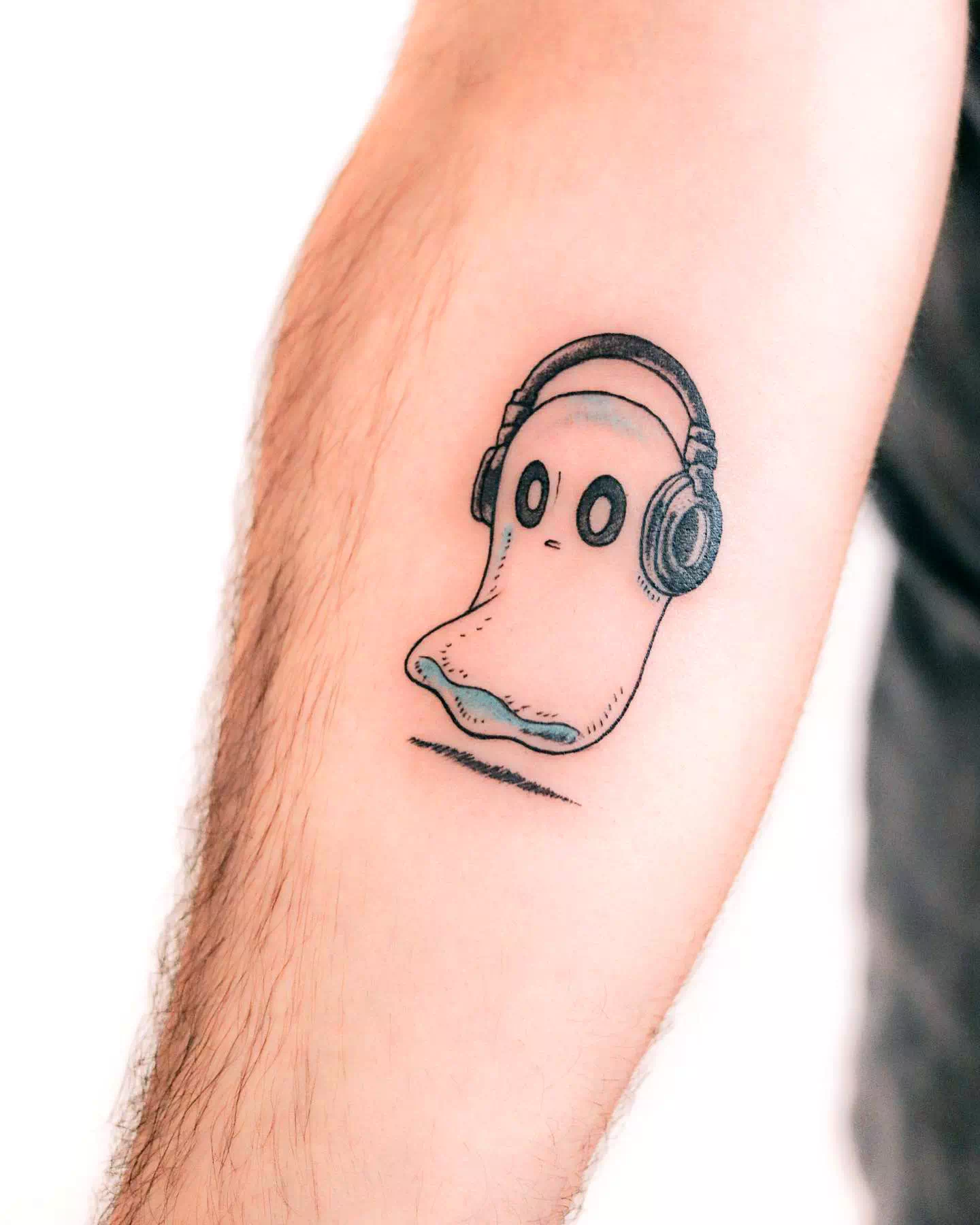 Headphones Tattoo Design 4