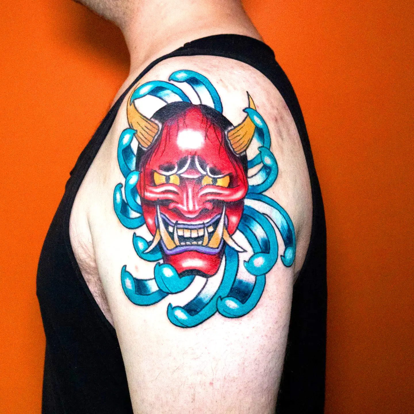 Rote Oni Maske Tattoo Zeichnung