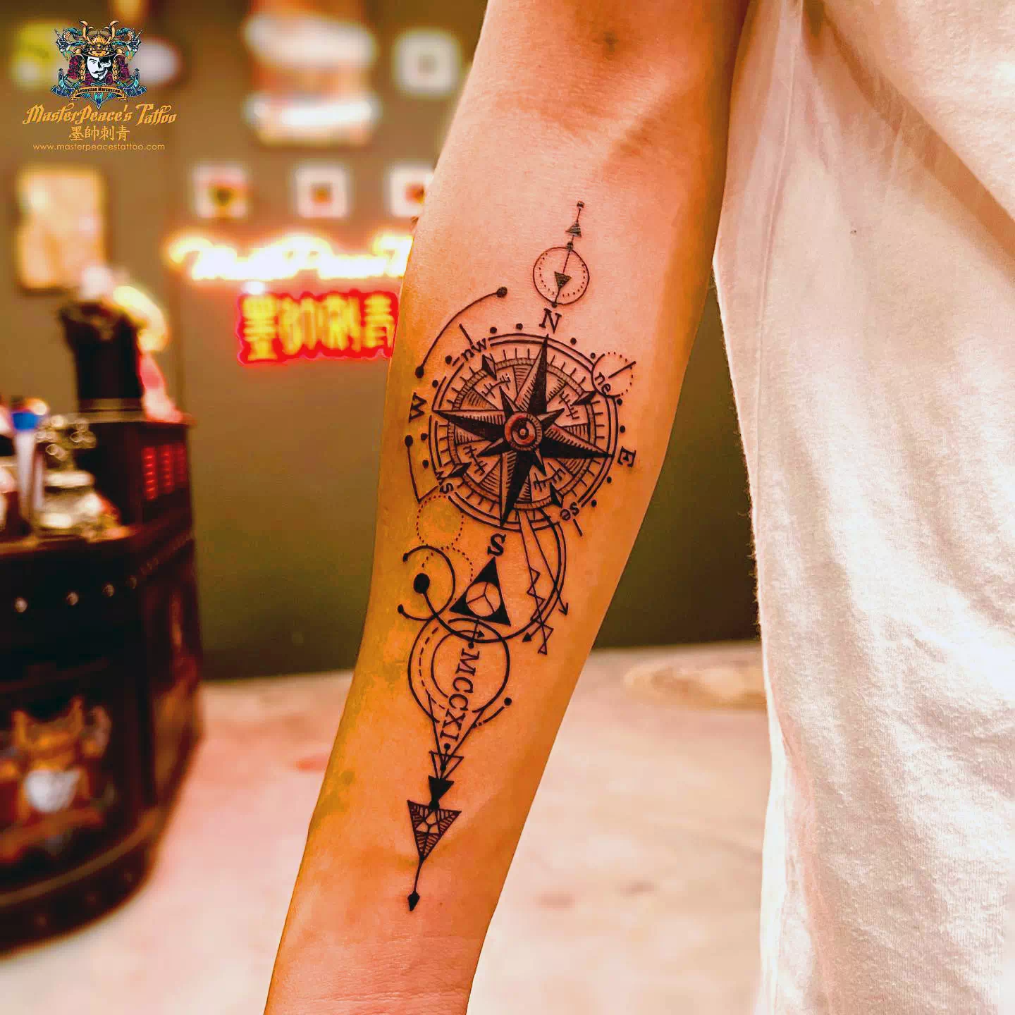 Forearm Compass Tattoo Black Ideas