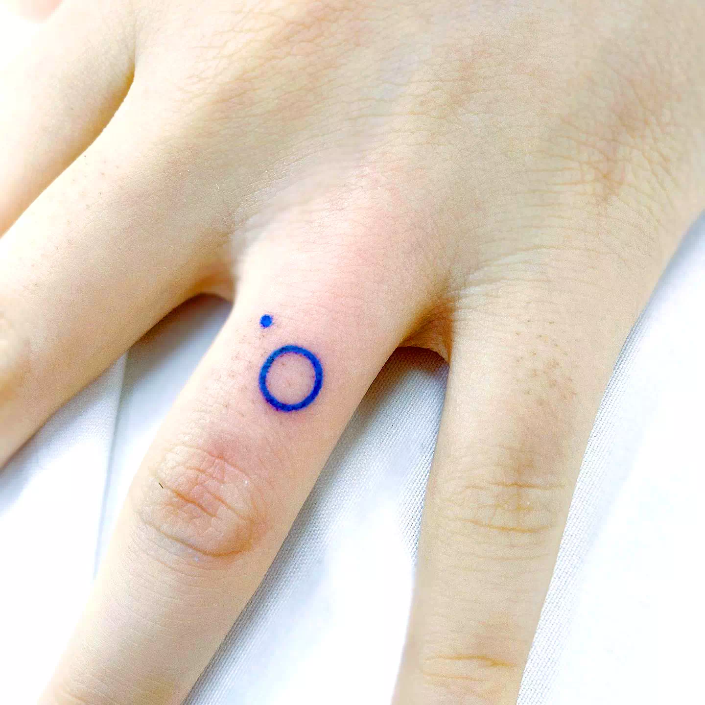 Minimalist Wedding Ring Body Art 1